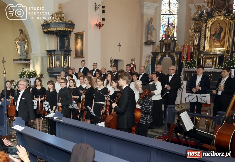 Zdjęcie w galerii na portalu naszraciborz.pl: Oblubienica Krzyża. Zakończył się diecezjalny proces beatyfikacyjny zakonnicy z Raciborza-Brzezia [FOTO i WIDEO] wiadomości z regionu
