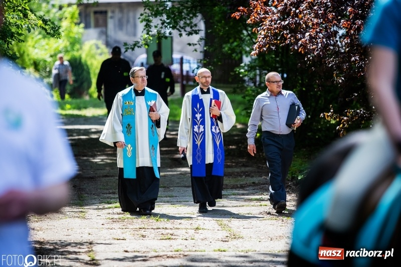 Zdjęcie w galerii na portalu naszraciborz.pl: Pierwsza konna procesja ze świętym Urbanem w Łubowicach wiadomości z regionu