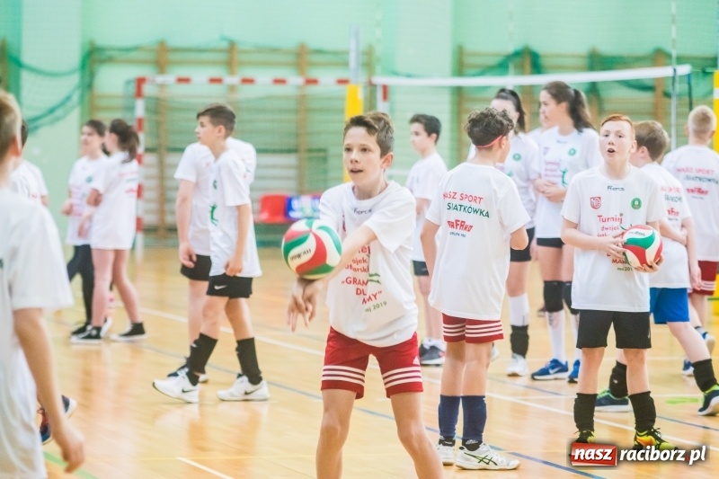 Zdjęcie w galerii na portalu naszraciborz.pl: Zagrali dla swych mam już po raz ósmy [FOTO] wiadomości z regionu