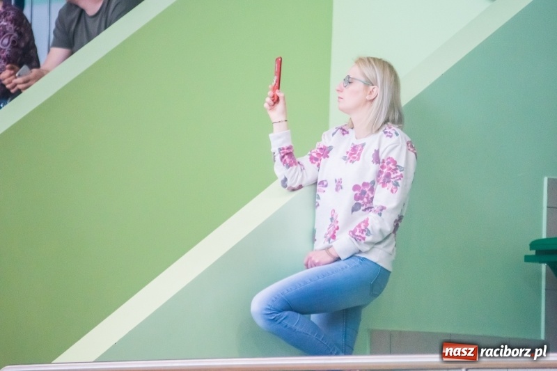 Zdjęcie w galerii na portalu naszraciborz.pl: Zagrali dla swych mam już po raz ósmy [FOTO] wiadomości z regionu