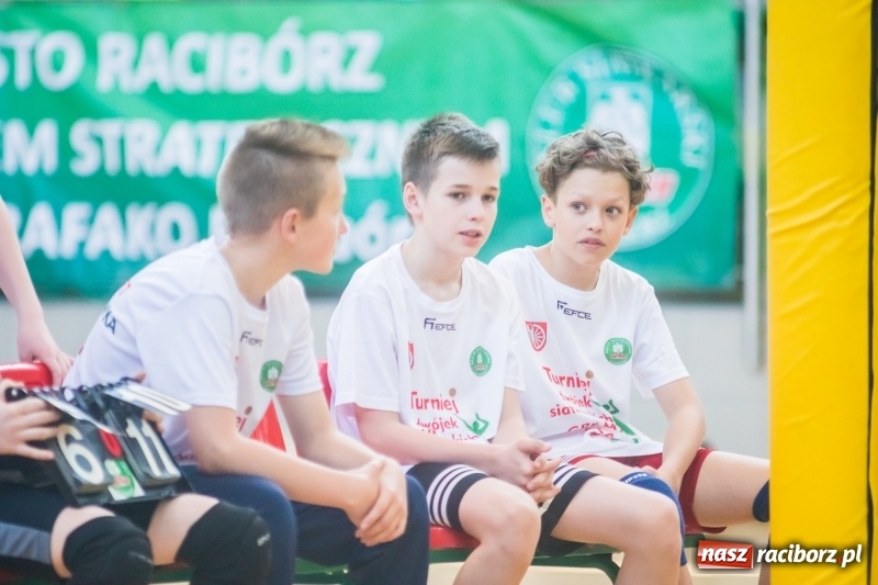 Zdjęcie w galerii na portalu naszraciborz.pl: Zagrali dla swych mam już po raz ósmy [FOTO] wiadomości z regionu