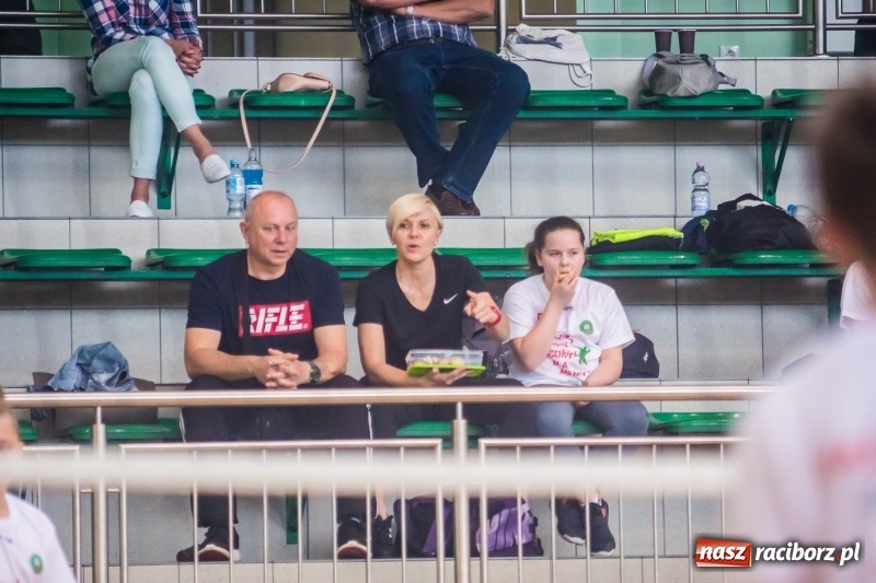 Zdjęcie w galerii na portalu naszraciborz.pl: Zagrali dla swych mam już po raz ósmy [FOTO] wiadomości z regionu