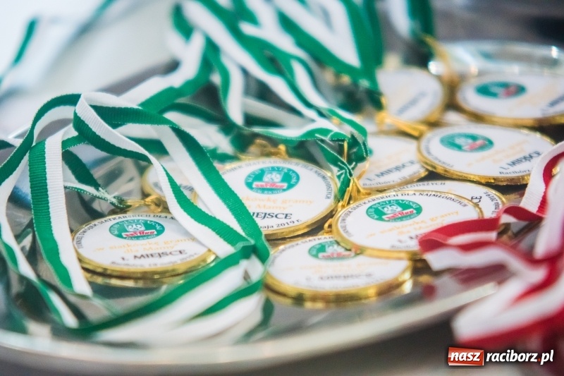 Zdjęcie w galerii na portalu naszraciborz.pl: Zagrali dla swych mam już po raz ósmy [FOTO] wiadomości z regionu