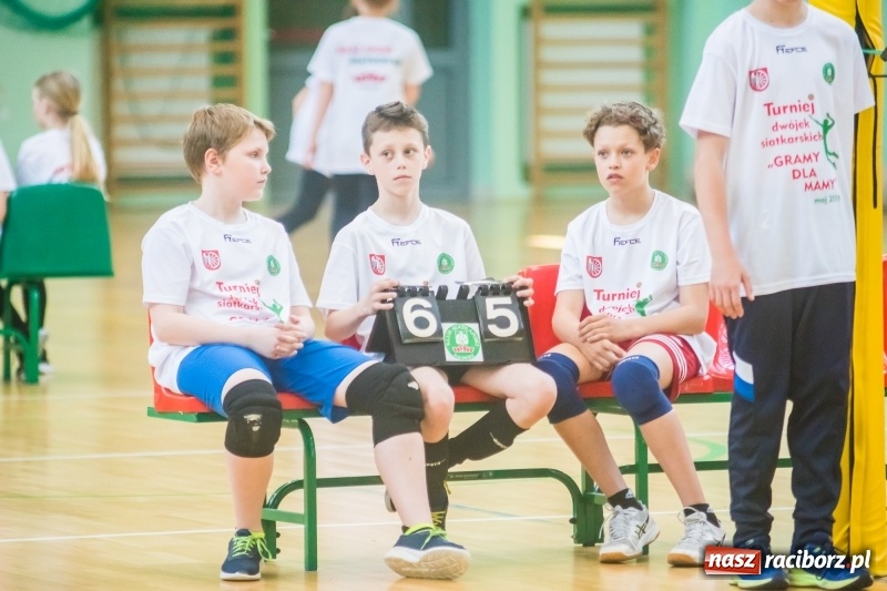 Zdjęcie w galerii na portalu naszraciborz.pl: Zagrali dla swych mam już po raz ósmy [FOTO] wiadomości z regionu