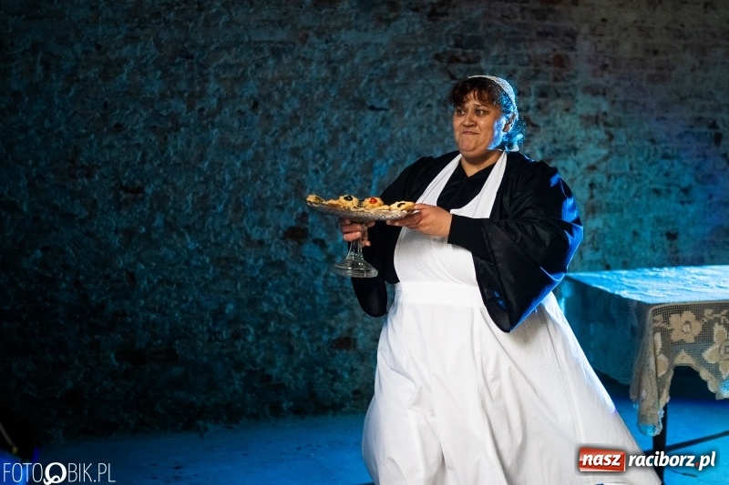 Zdjęcie w galerii na portalu naszraciborz.pl: Noc Muzeów w pałacu w Rzuchowie wiadomości z regionu