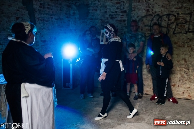 Zdjęcie w galerii na portalu naszraciborz.pl: Noc Muzeów w pałacu w Rzuchowie wiadomości z regionu