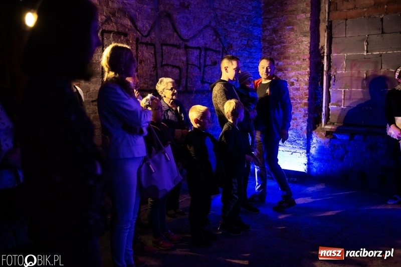 Zdjęcie w galerii na portalu naszraciborz.pl: Noc Muzeów w pałacu w Rzuchowie wiadomości z regionu