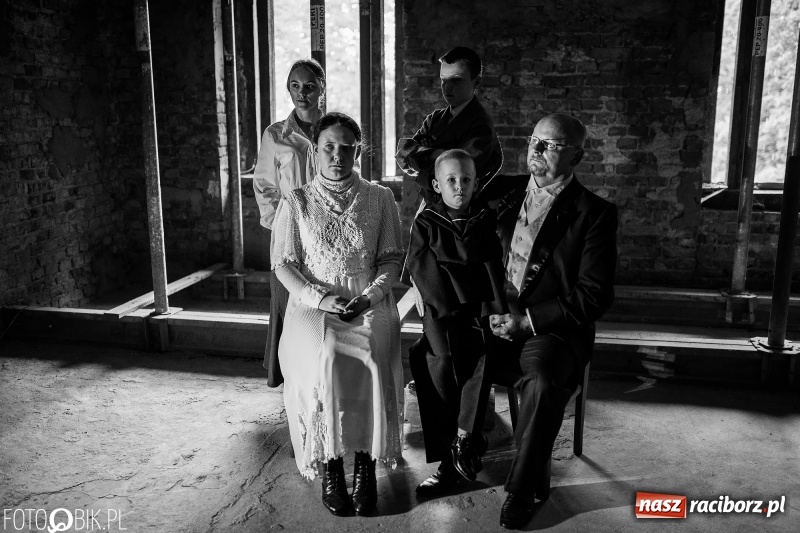 Zdjęcie w galerii na portalu naszraciborz.pl: Noc Muzeów w pałacu w Rzuchowie wiadomości z regionu