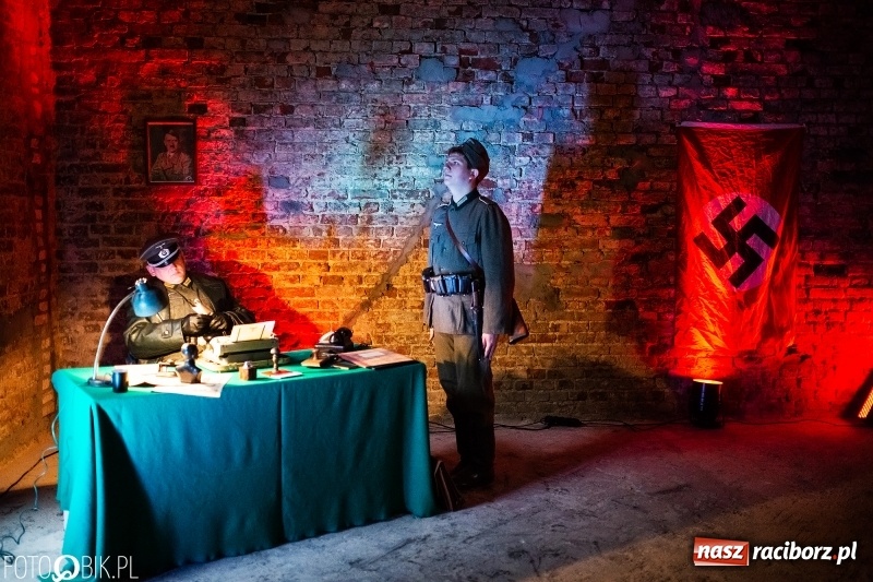 Zdjęcie w galerii na portalu naszraciborz.pl: Noc Muzeów w pałacu w Rzuchowie wiadomości z regionu