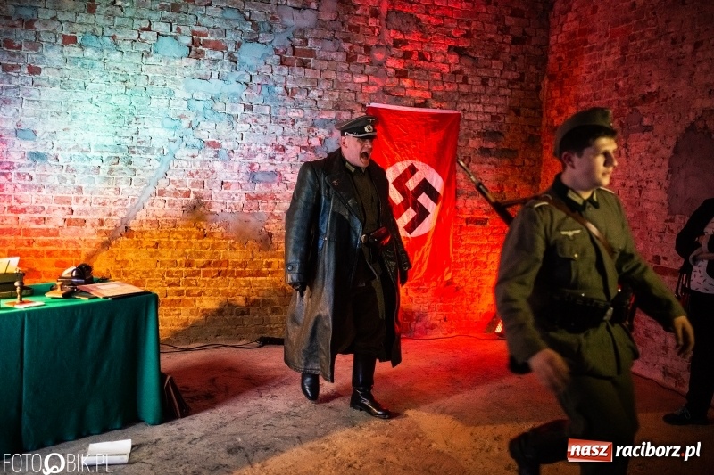 Zdjęcie w galerii na portalu naszraciborz.pl: Noc Muzeów w pałacu w Rzuchowie wiadomości z regionu