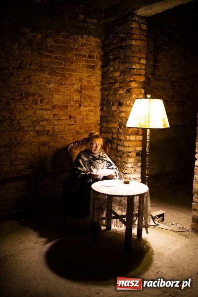 Zdjęcie w galerii na portalu naszraciborz.pl: Noc Muzeów w pałacu w Rzuchowie wiadomości z regionu