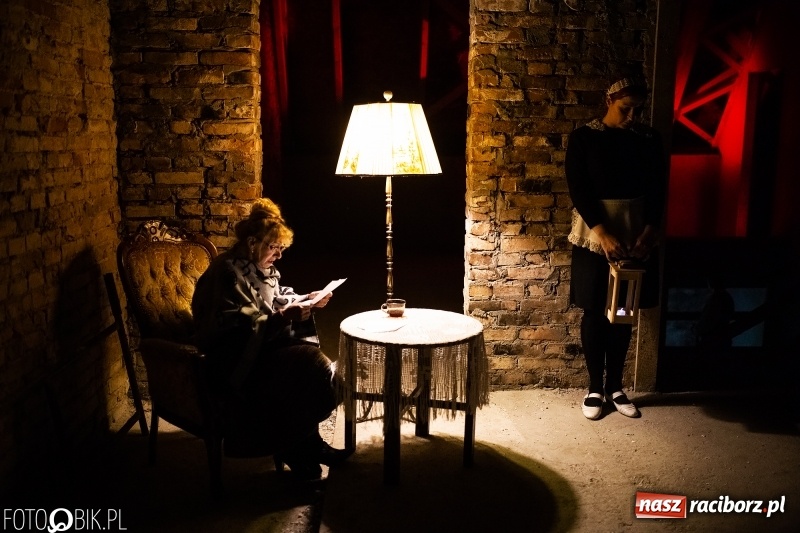 Zdjęcie w galerii na portalu naszraciborz.pl: Noc Muzeów w pałacu w Rzuchowie wiadomości z regionu