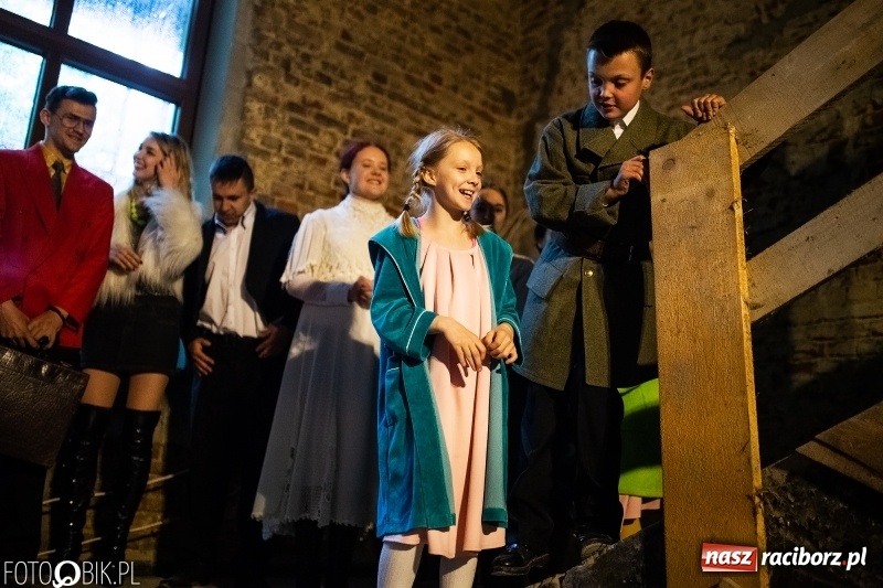 Zdjęcie w galerii na portalu naszraciborz.pl: Noc Muzeów w pałacu w Rzuchowie wiadomości z regionu