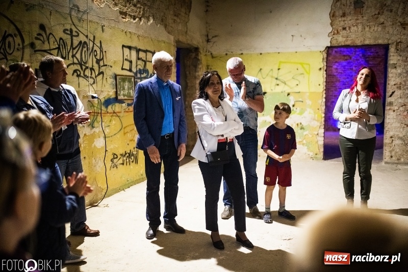 Zdjęcie w galerii na portalu naszraciborz.pl: Noc Muzeów w pałacu w Rzuchowie wiadomości z regionu