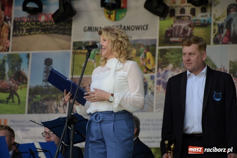 Zdjęcie w galerii na portalu naszraciborz.pl: Majówka pod zamkiem w Chałupkach [FOTO] wiadomości z regionu