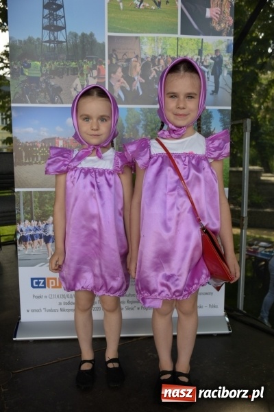 Zdjęcie w galerii na portalu naszraciborz.pl: Majówka pod zamkiem w Chałupkach [FOTO] wiadomości z regionu
