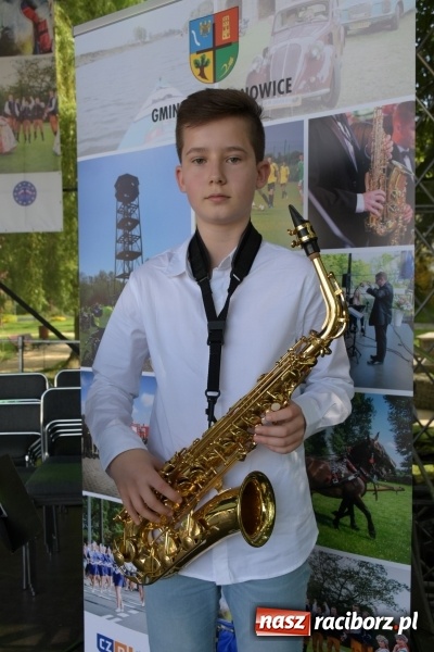 Zdjęcie w galerii na portalu naszraciborz.pl: Majówka pod zamkiem w Chałupkach [FOTO] wiadomości z regionu