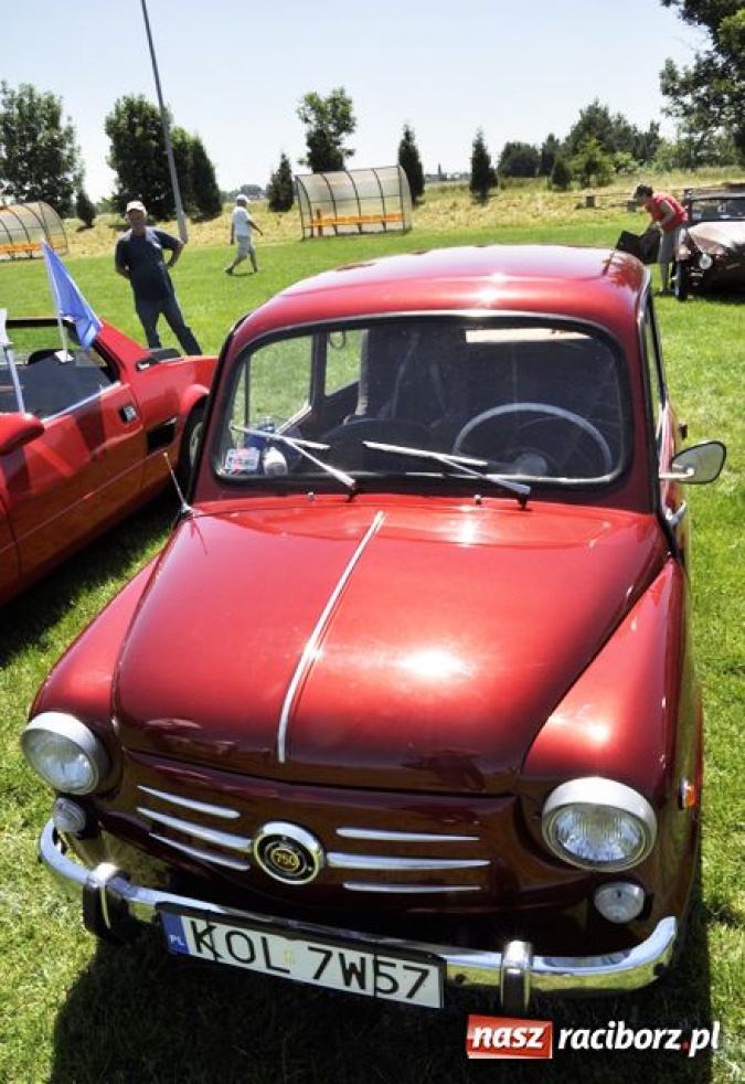 Zdjęcie w galerii na portalu naszraciborz.pl: Topolino, syrenki, warszawa i inne cuda wiadomości z regionu