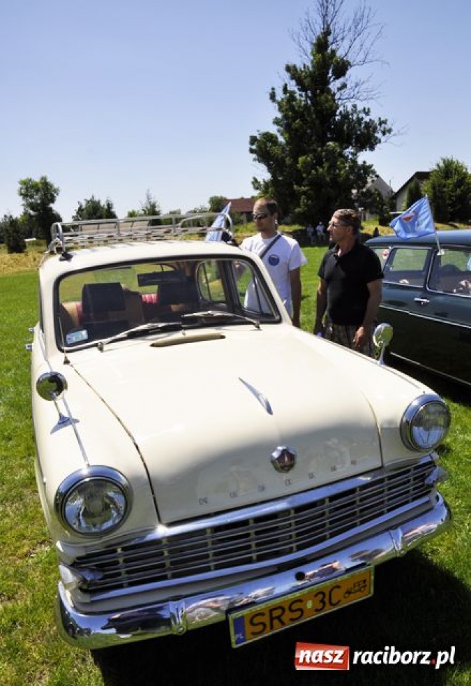 Zdjęcie w galerii na portalu naszraciborz.pl: Topolino, syrenki, warszawa i inne cuda wiadomości z regionu