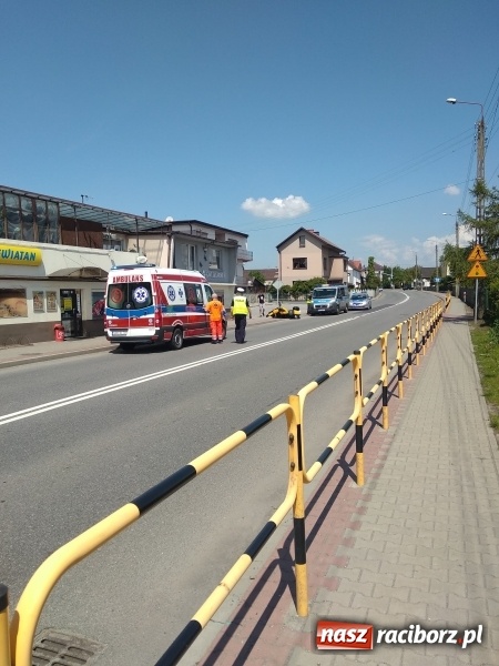 Zdjęcie w galerii na portalu naszraciborz.pl: Potrącenie rowerzystki w Bieńkowicach  wiadomości z regionu