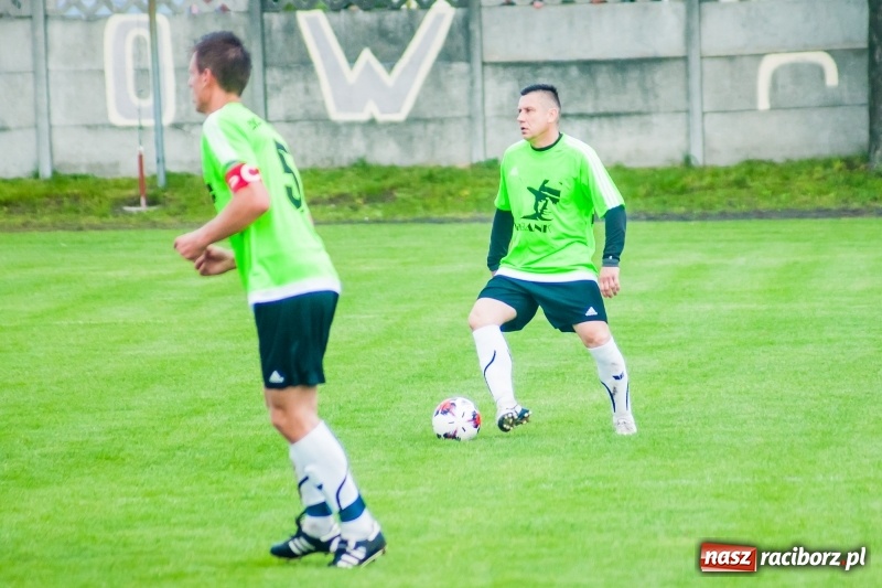 Zdjęcie w galerii na portalu naszraciborz.pl: Tworków uległ Studziennej. Zmiana lidera w A klasie [FOTO] wiadomości z regionu