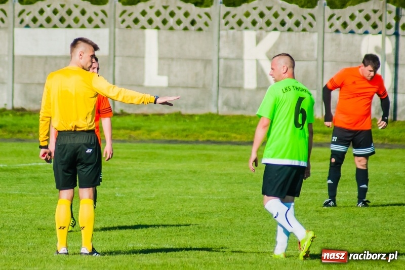Zdjęcie w galerii na portalu naszraciborz.pl: Tworków uległ Studziennej. Zmiana lidera w A klasie [FOTO] wiadomości z regionu