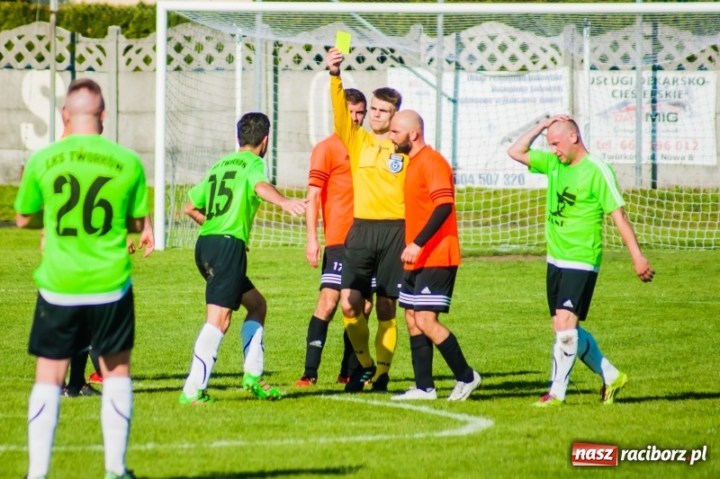 Zdjęcie w galerii na portalu naszraciborz.pl: Tworków uległ Studziennej. Zmiana lidera w A klasie [FOTO] wiadomości z regionu
