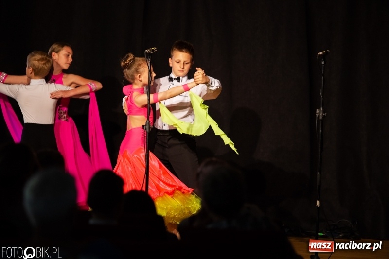 Zdjęcie w galerii na portalu naszraciborz.pl: Koncert z okazji Dnia Mamy i Taty na Zamku Piastowskim wiadomości z regionu