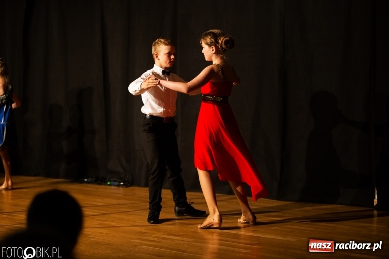 Zdjęcie w galerii na portalu naszraciborz.pl: Koncert z okazji Dnia Mamy i Taty na Zamku Piastowskim wiadomości z regionu