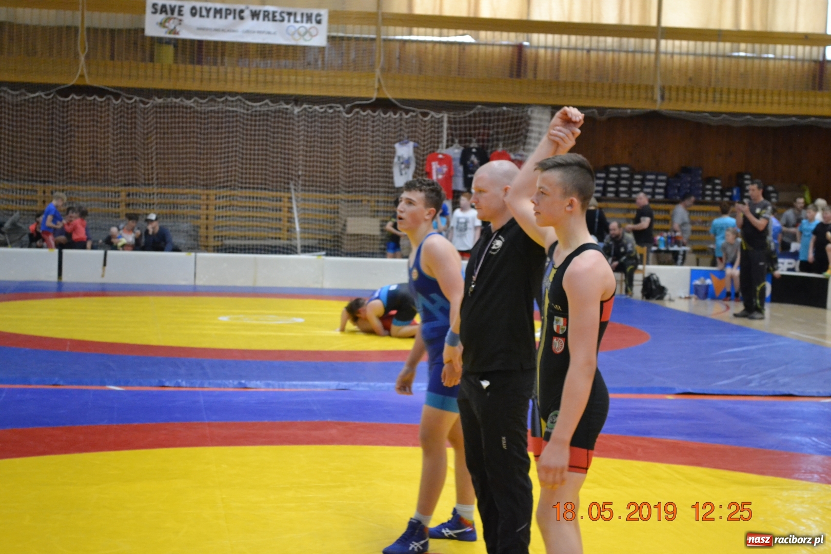 Zdjęcie w galerii na portalu naszraciborz.pl: Dobry start zapaśników Unii na zawodach w Kladnie [FOTO] wiadomości z regionu