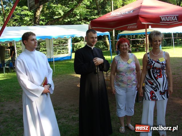 Zdjęcie w galerii na portalu naszraciborz.pl: Spotkanie dzieci z Podwórka Kolejowego wiadomości z regionu