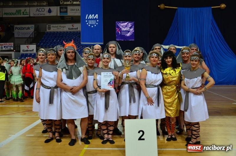 Zdjęcie w galerii na portalu naszraciborz.pl: Medalowe żniwa raciborskich mażoretek na Mistrzostwach Polski wiadomości z regionu