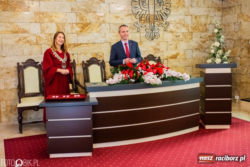 Zdjęcie w galerii na portalu naszraciborz.pl: Spędzili pół wieku razem. Małżeńskie jubileusze w raciborskim USC [FOTO i WIDEO] wiadomości z regionu