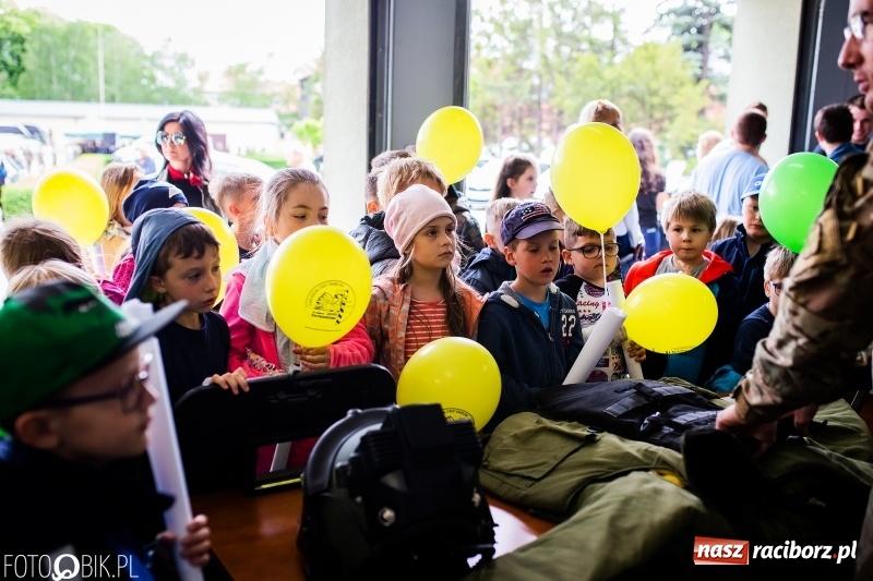 Zdjęcie w galerii na portalu naszraciborz.pl: Śląska Straż Graniczna świętowała. Uroczysty apel w raciborskiej komendzie [FOTO i WIDEO] wiadomości z regionu