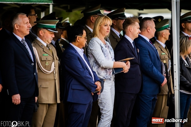 Zdjęcie w galerii na portalu naszraciborz.pl: Śląska Straż Graniczna świętowała. Uroczysty apel w raciborskiej komendzie [FOTO i WIDEO] wiadomości z regionu