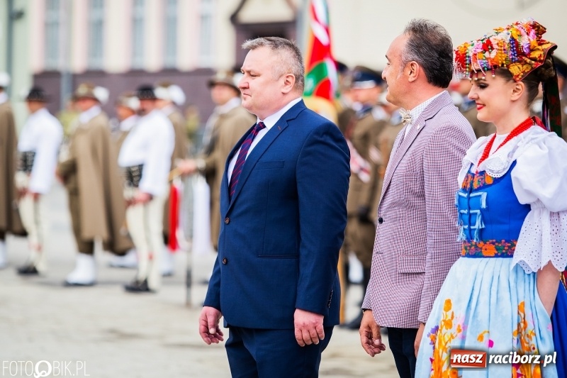 Zdjęcie w galerii na portalu naszraciborz.pl: Śląska Straż Graniczna świętowała. Uroczysty apel w raciborskiej komendzie [FOTO i WIDEO] wiadomości z regionu