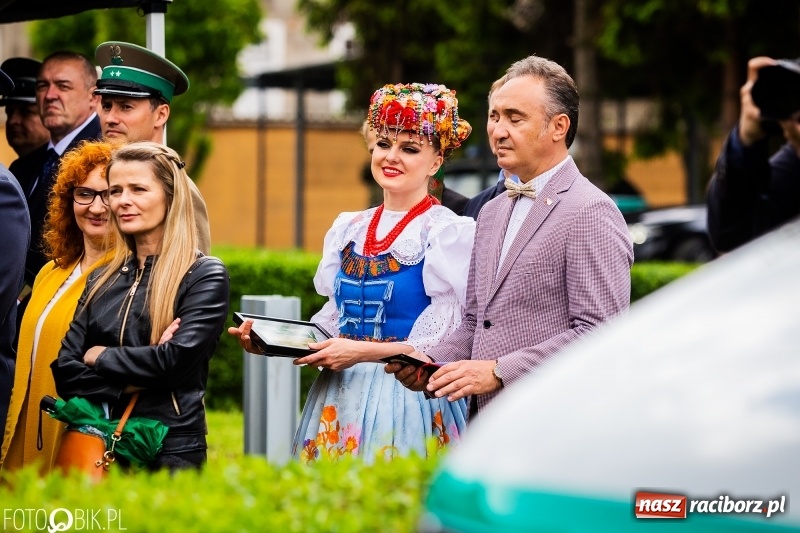 Zdjęcie w galerii na portalu naszraciborz.pl: Śląska Straż Graniczna świętowała. Uroczysty apel w raciborskiej komendzie [FOTO i WIDEO] wiadomości z regionu