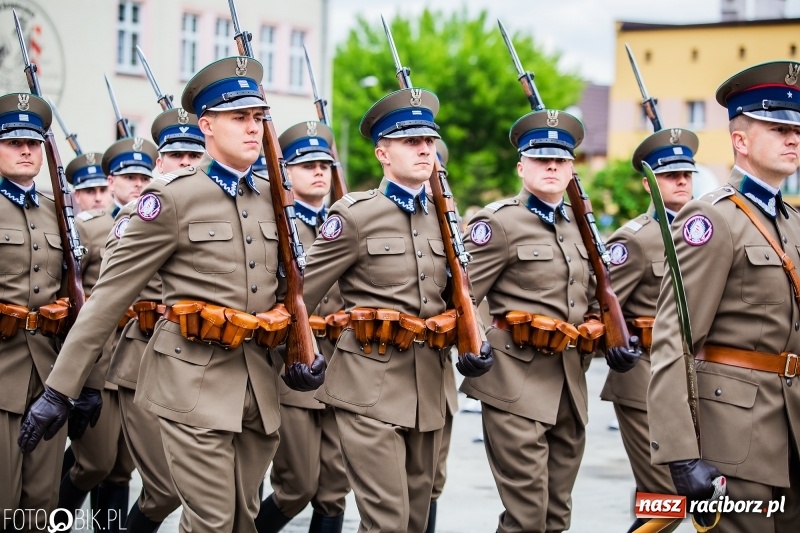Zdjęcie w galerii na portalu naszraciborz.pl: Śląska Straż Graniczna świętowała. Uroczysty apel w raciborskiej komendzie [FOTO i WIDEO] wiadomości z regionu