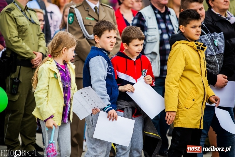 Zdjęcie w galerii na portalu naszraciborz.pl: Śląska Straż Graniczna świętowała. Uroczysty apel w raciborskiej komendzie [FOTO i WIDEO] wiadomości z regionu