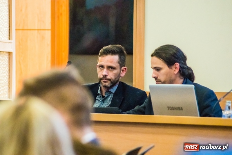 Zdjęcie w galerii na portalu naszraciborz.pl: Centrum na Rzeźniczej ma poważny problem! Czy przetrwa? wiadomości z regionu