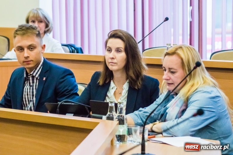 Zdjęcie w galerii na portalu naszraciborz.pl: Centrum na Rzeźniczej ma poważny problem! Czy przetrwa? wiadomości z regionu