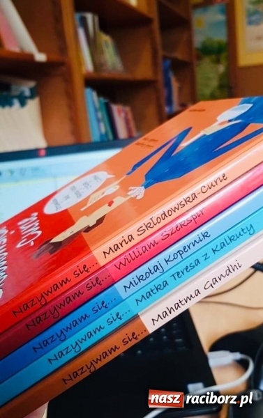 Zdjęcie w galerii na portalu naszraciborz.pl: Głośne czytanie w SP 13 na Światowy Dzień Książki  wiadomości z regionu