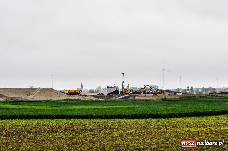 Zdjęcie w galerii na portalu naszraciborz.pl: Stany ostrzegawcze na Odrze wciąż przekroczone [FOTO i WIDEO] wiadomości z regionu