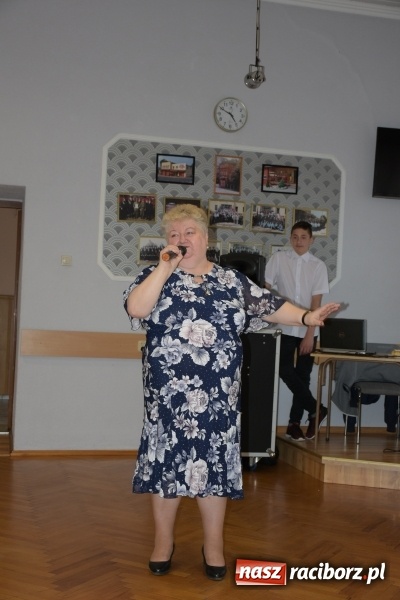 Zdjęcie w galerii na portalu naszraciborz.pl: Krzyżanowickie Koło Gospodyń Wiejskich świętowało Dzień Matki wiadomości z regionu