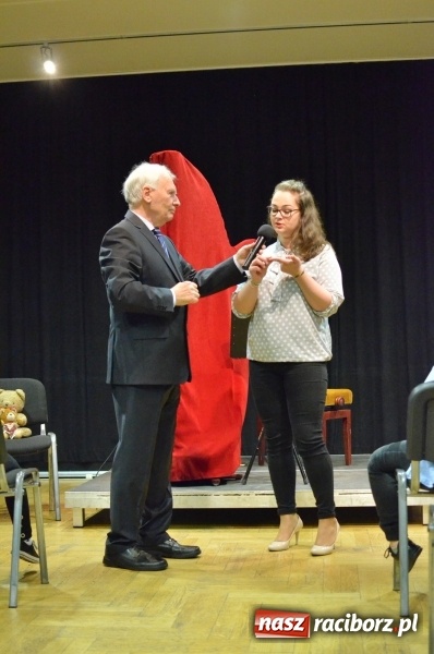 Zdjęcie w galerii na portalu naszraciborz.pl: Harfa bohaterką koncertu umuzykalniającego w RCK wiadomości z regionu