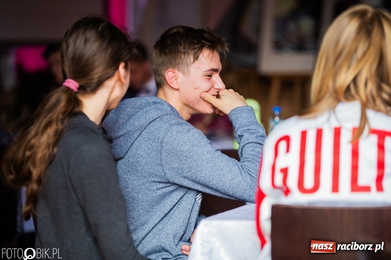 Zdjęcie w galerii na portalu naszraciborz.pl: W tym naszym Kasprowiczu. Wieczór autorski dr Antoniego Śliwy w I LO wiadomości z regionu