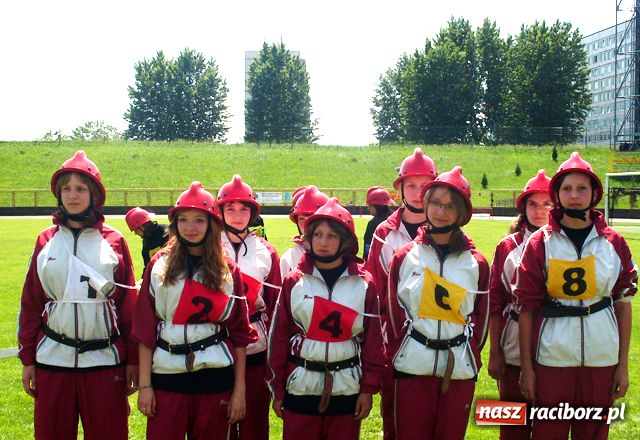 Zdjęcie w galerii na portalu naszraciborz.pl: Dziewczyny z Siedlisk 7. na Śląsku wiadomości z regionu