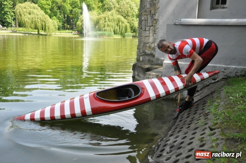 Zdjęcie w galerii na portalu naszraciborz.pl: Wiosłuj z nami. Piknik wodniacki w parku Roth [FOTO i WIDEO] wiadomości z regionu