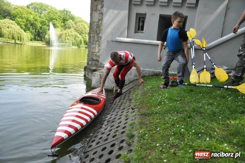 Zdjęcie w galerii na portalu naszraciborz.pl: Wiosłuj z nami. Piknik wodniacki w parku Roth [FOTO i WIDEO] wiadomości z regionu
