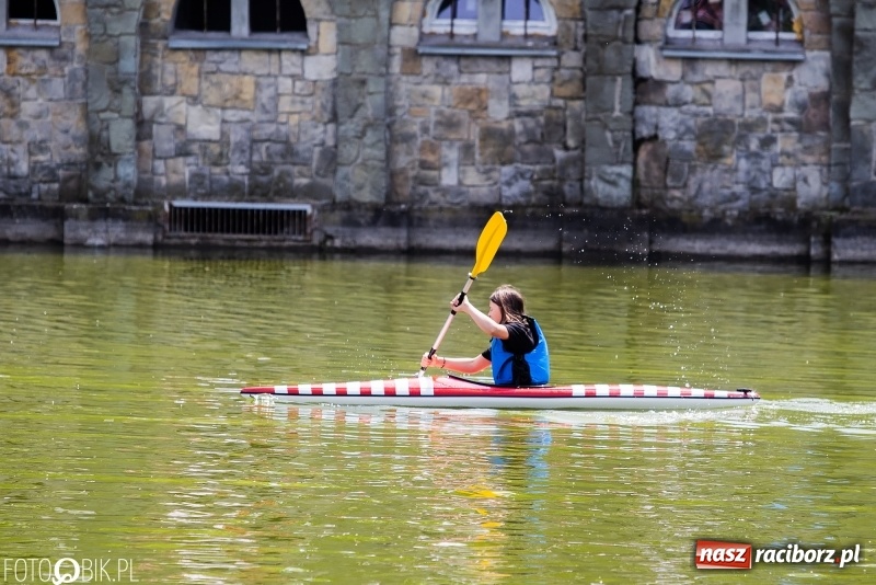 Zdjęcie w galerii na portalu naszraciborz.pl: Wiosłuj z nami. Piknik wodniacki w parku Roth [FOTO i WIDEO] wiadomości z regionu